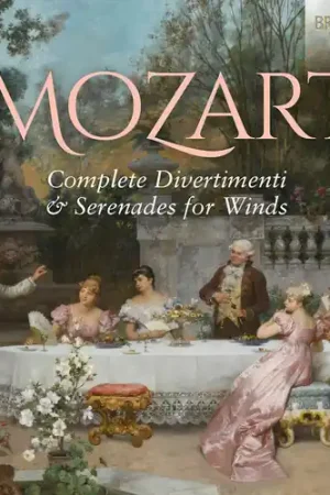 Reduced Price Mozart: Complete Divertimenti & Serenades For Wind