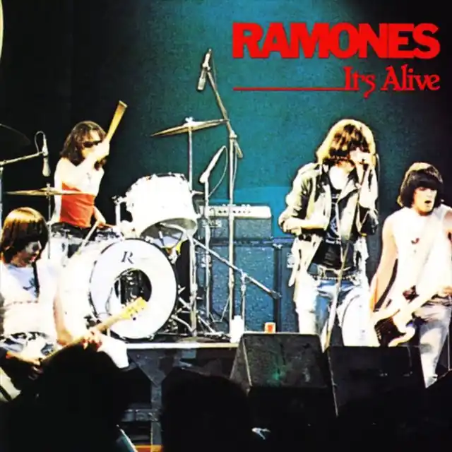RAMONES - IT'S ALIVE (2019 REMASTER) (Vinyl LP) Must Have