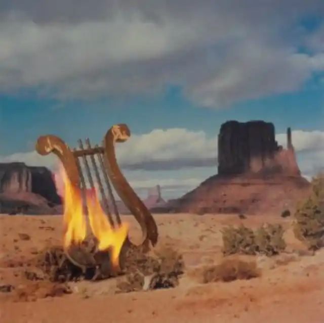 Markdown LYRES - ON FYRE (Vinyl LP)
